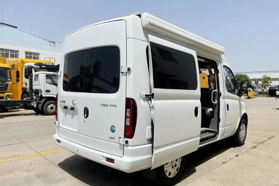 SAIC Maxus V80 Carro-Camping de Eixo Curto com Teto Central