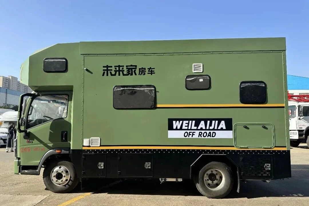 Venda direta de RVs pela fábrica Chengli com teto elevado da Sinotruk Haowo